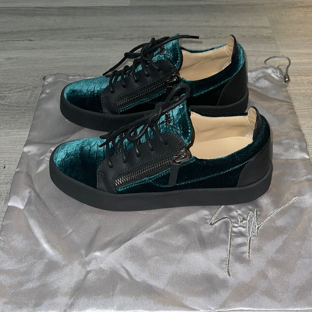 Giuseppe Zanotti